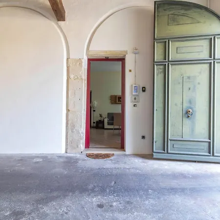 Casa Charleston Dimora Smart Al Duomo * Padova