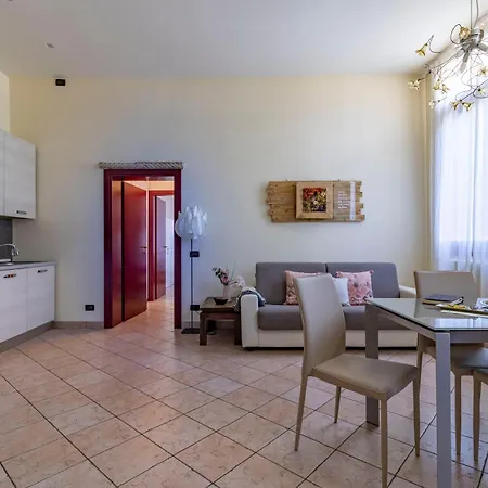 Casa Charleston Dimora Smart Al Duomo * Padova